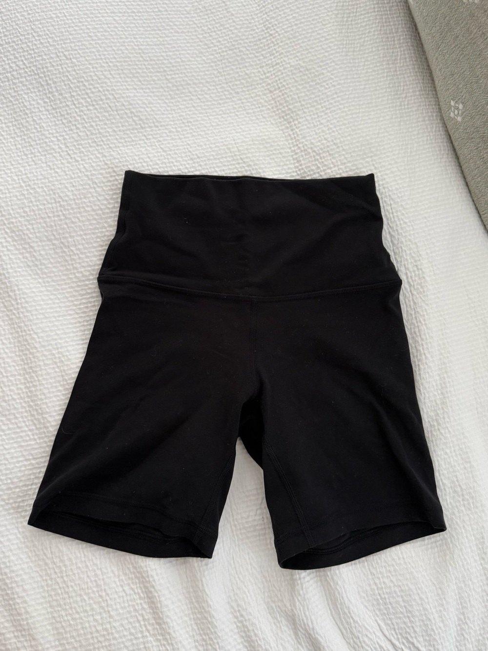 Lululemon align 6” biker shorts
